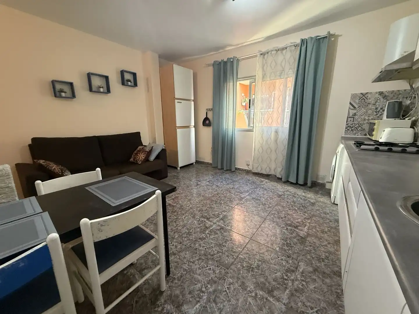 Sala d'estar de Apartament en venda en Arona amb Moblat