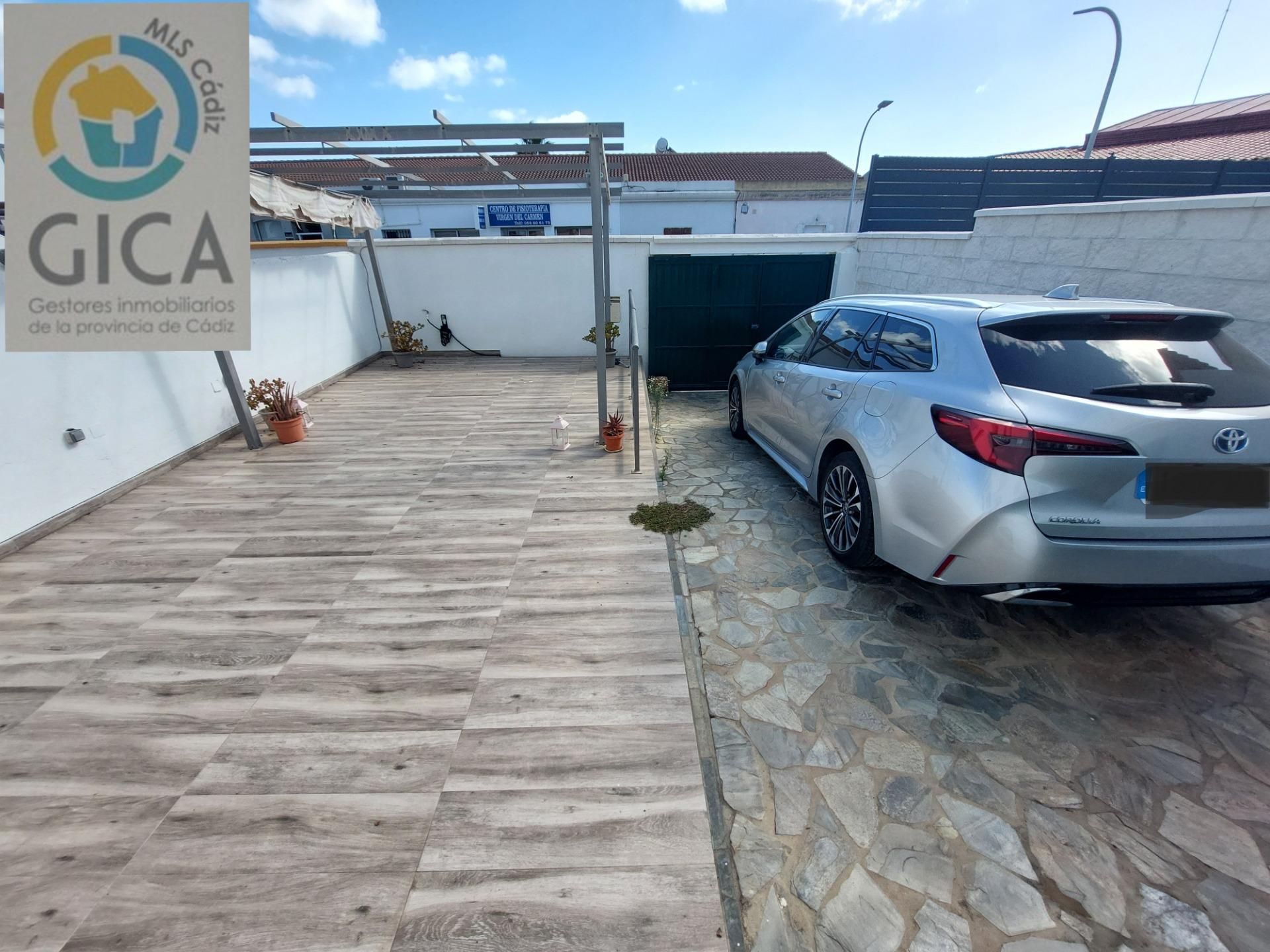 Aparcament de Casa o xalet en venda en Algeciras amb Traster i Balcó