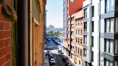 Photo 2 of Flat for sale in Gijón - Calle Ezcurdia, 54, Barrio del Centro, Gijón