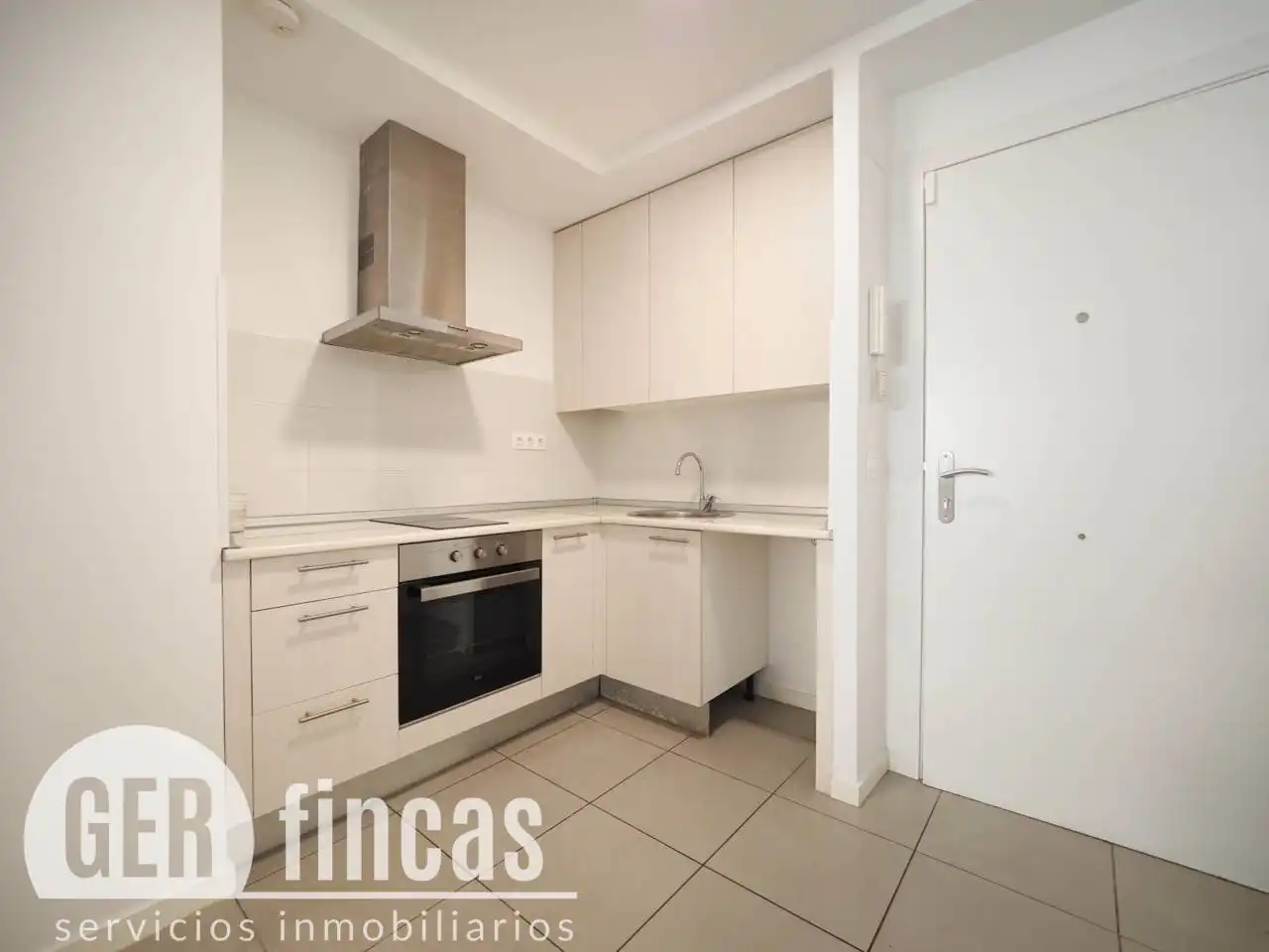 Flat with lift for sale in Calle Segòvia, imagen 11