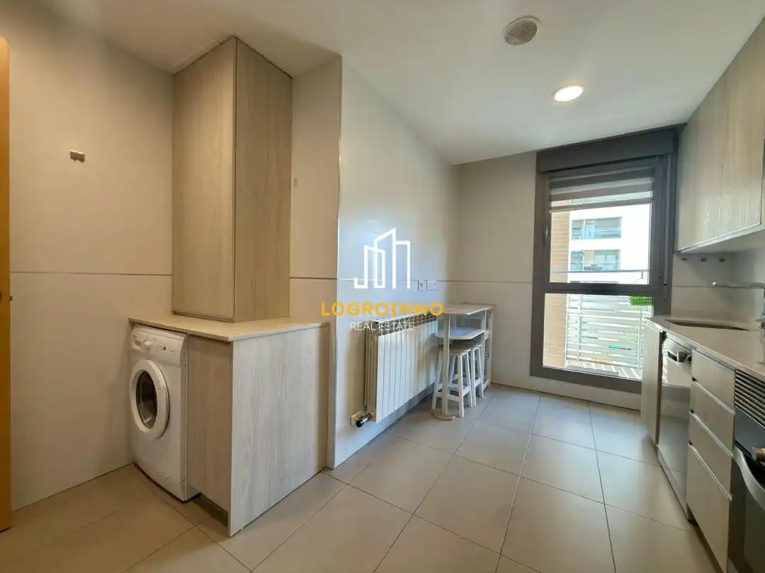 Appartamento con piscina in vendita a San Adrián, imagen 13