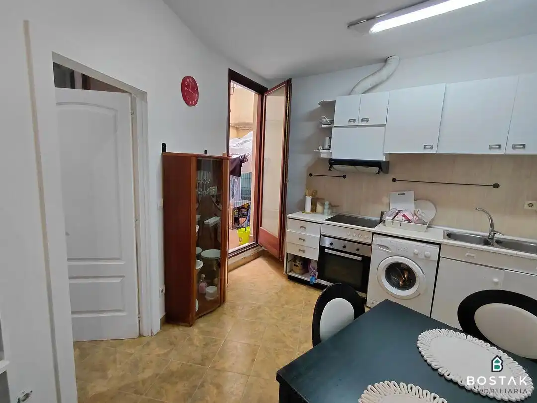 Local comercial en venda a Hernani Kalea, imagen 3