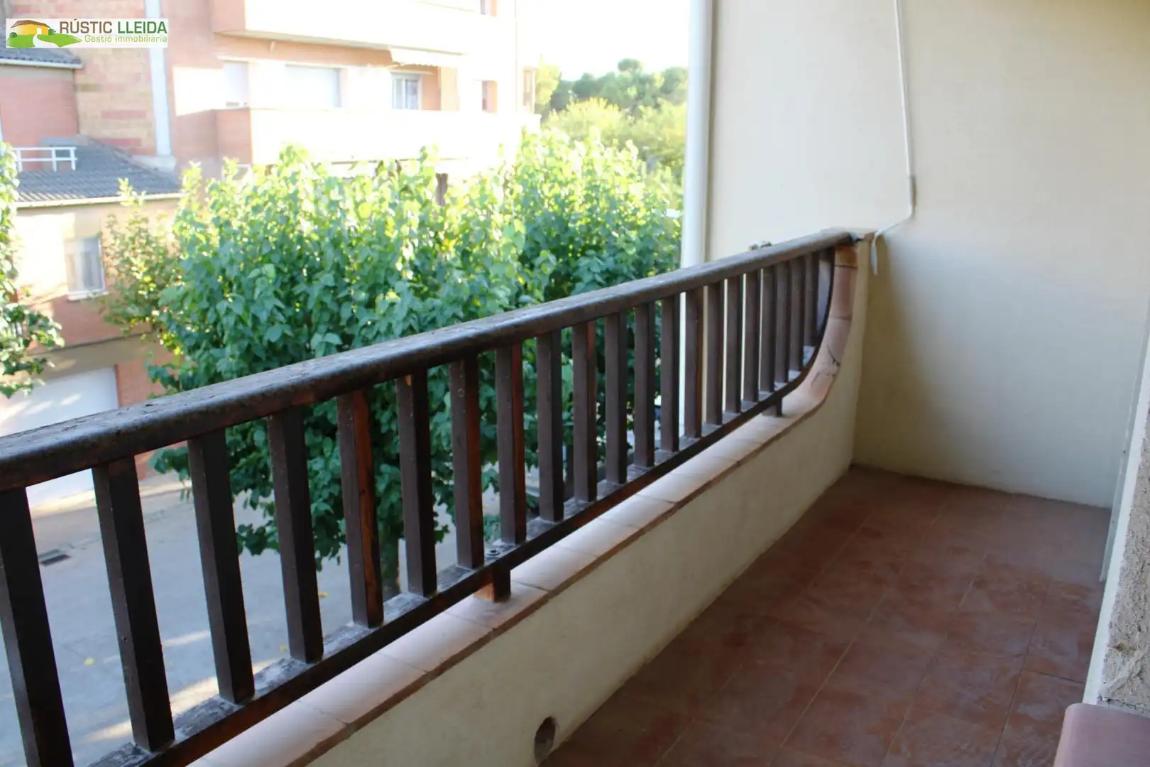 Casa adosada en venda a Tàrrega