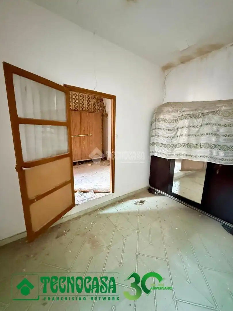 Habitación de Casa adosada en venta en Mocejón, Toledo