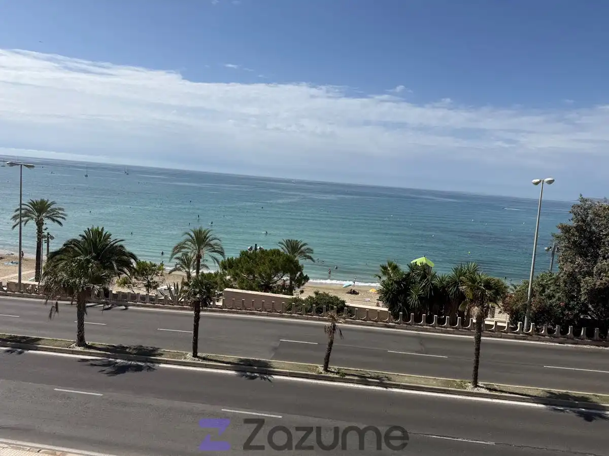 Außenansicht von Wohnung zur Miete in Alicante / Alacant mit Klimaanlage, Terrasse und Möbliert