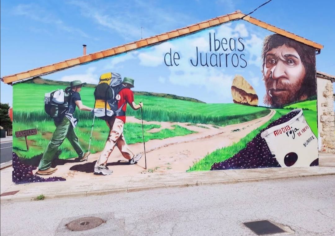 Vista exterior de Casa o xalet en venda en Ibeas de Juarros amb Jardí privat i Traster
