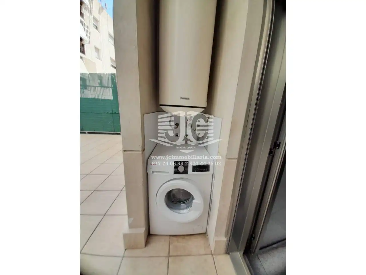 Flat for rent in Avenida MARCEL·LI DOMINGO, Ferreries