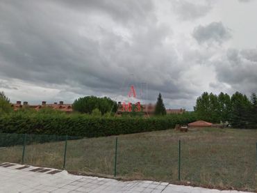 Terreny residencial en venda a Sariegos