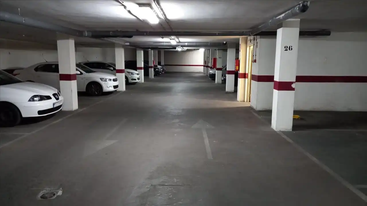 Parking for sale in AZABACHE