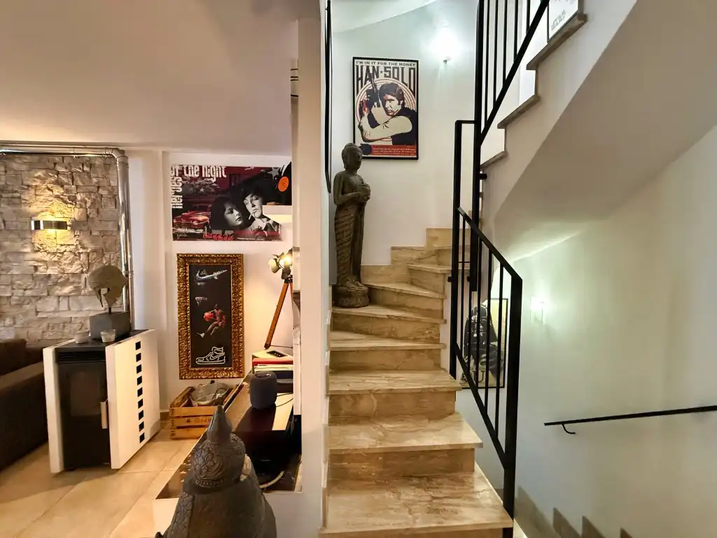Einfamilien-Reihenhaus zum Verkauf in  Palma de Mallorca mit Klimaanlage, Terrasse und Möbliert