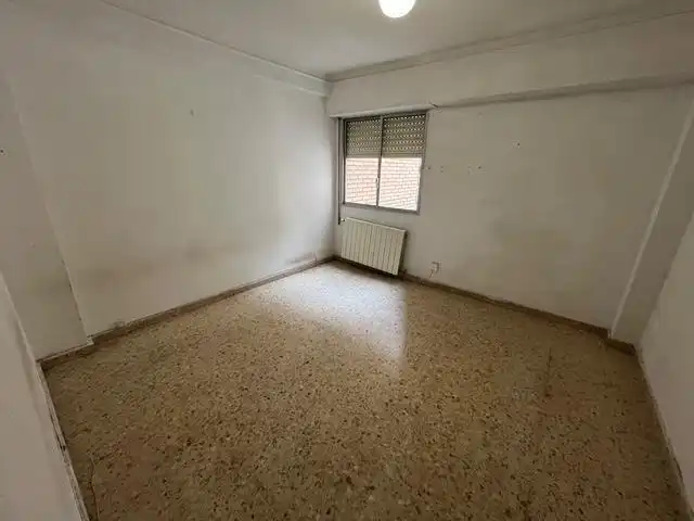 Flat for sale in Canal Imperial, San José Alto