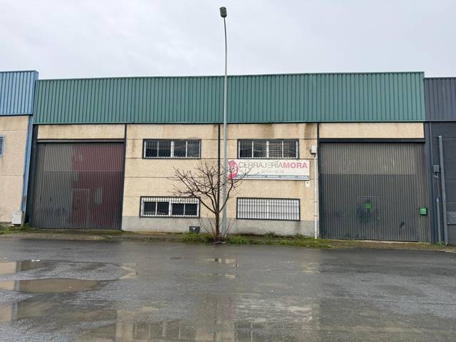 Nave industrial en Venta en Carretera de Trujillo, 33 en Zona Sur - Av. de España - San Miguel