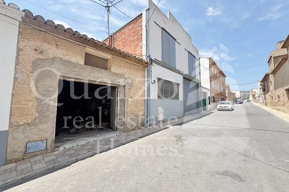 Vista exterior de Casa adosada en venda en Beneixama amb Traster