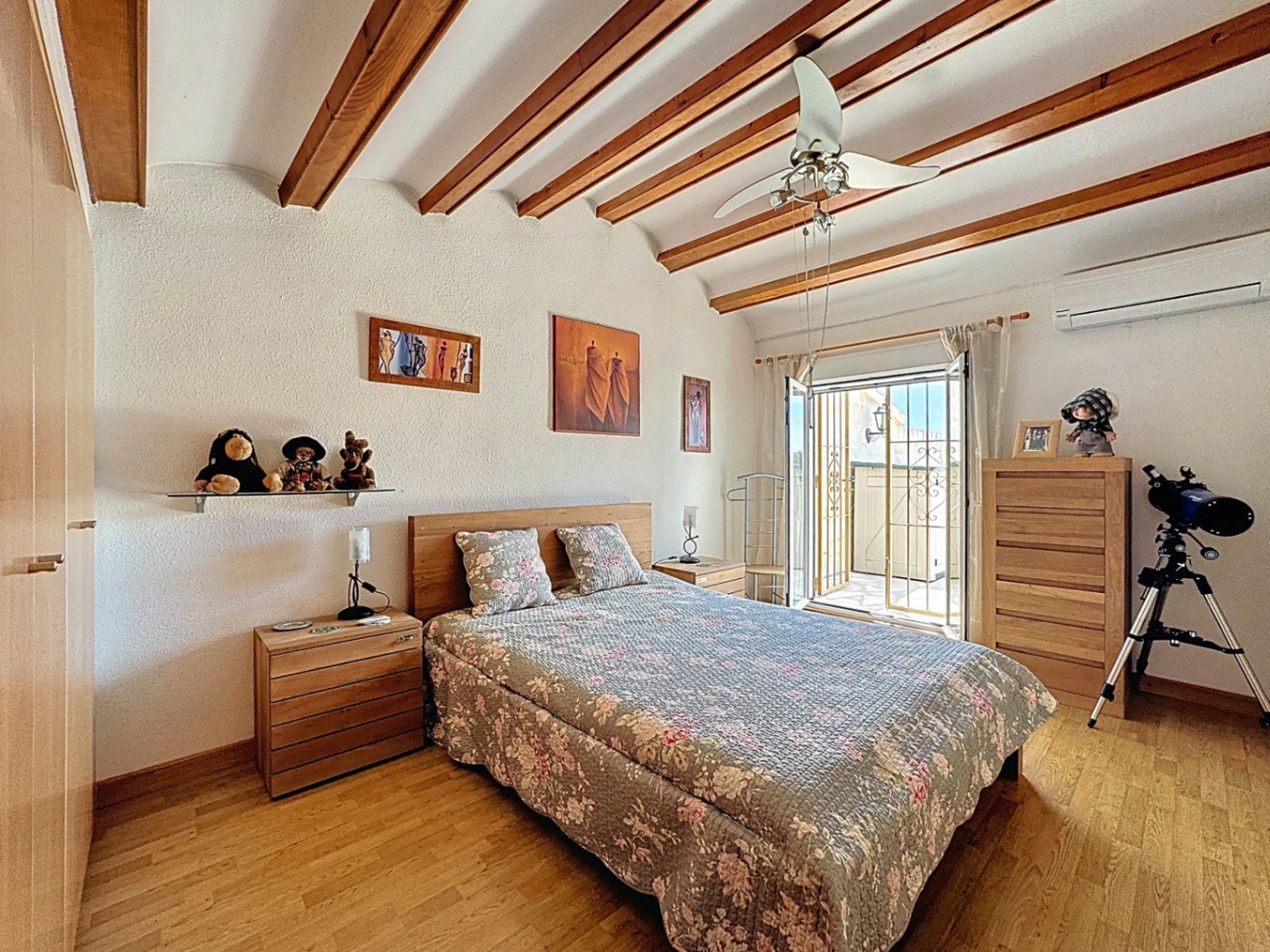 Bedroom of House or chalet for sale in L'Alfàs del Pi  with Air Conditioner, Private garden and Terrace