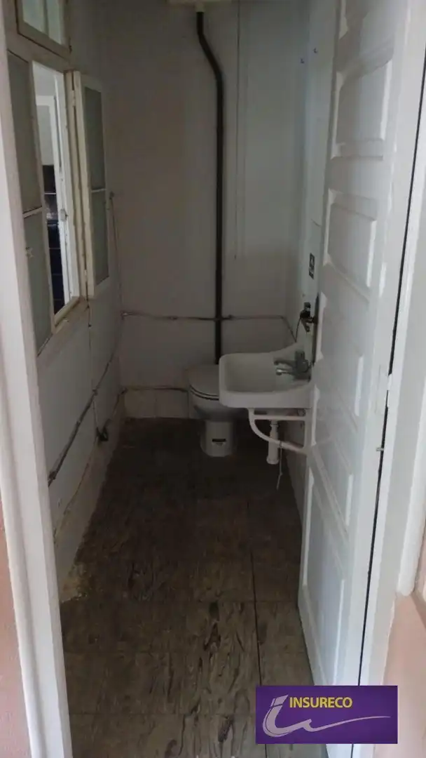 Badezimmer von Gebäude zum Verkauf in Villarejo de Órbigo