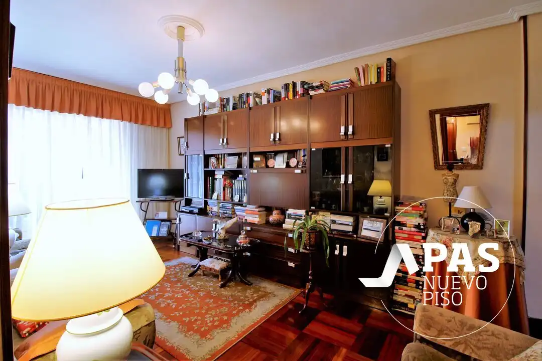 Sala de estar de Piso en venta en Santander con Balcón