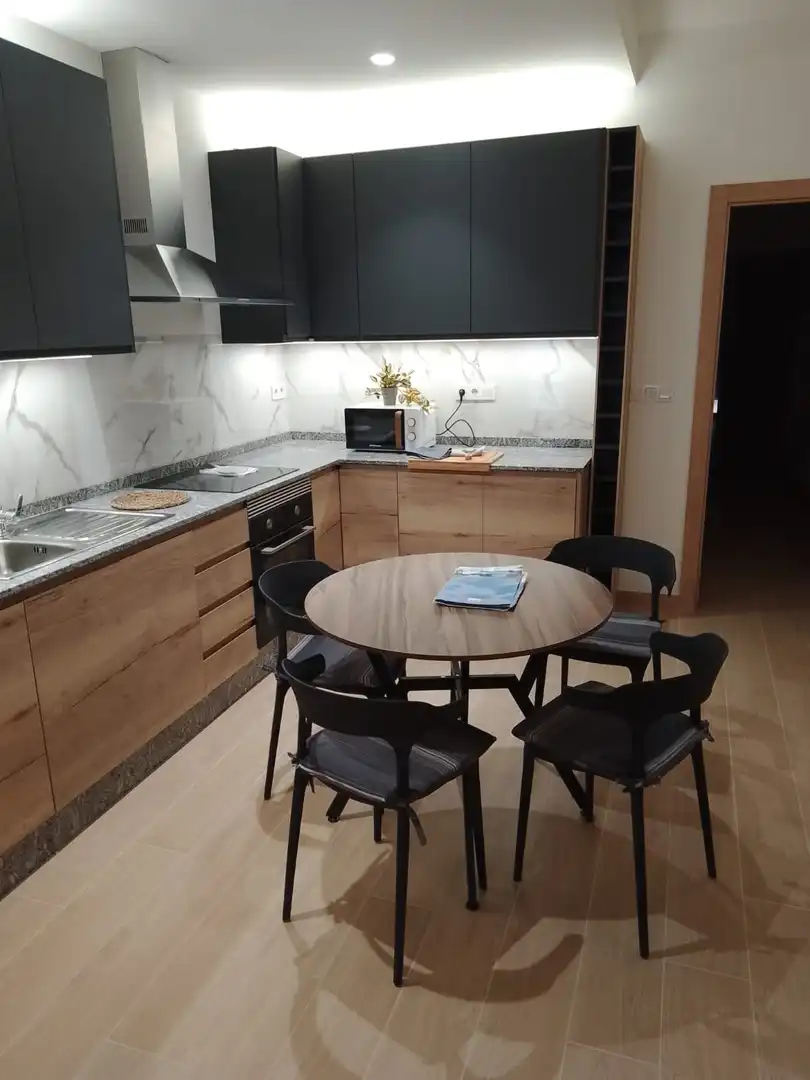 Cocina de Planta baja de alquiler en Elche / Elx con Aire acondicionado y Amueblado