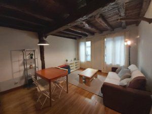 Living room of Flat for sale in Bilbao   with Furnished and Balcony