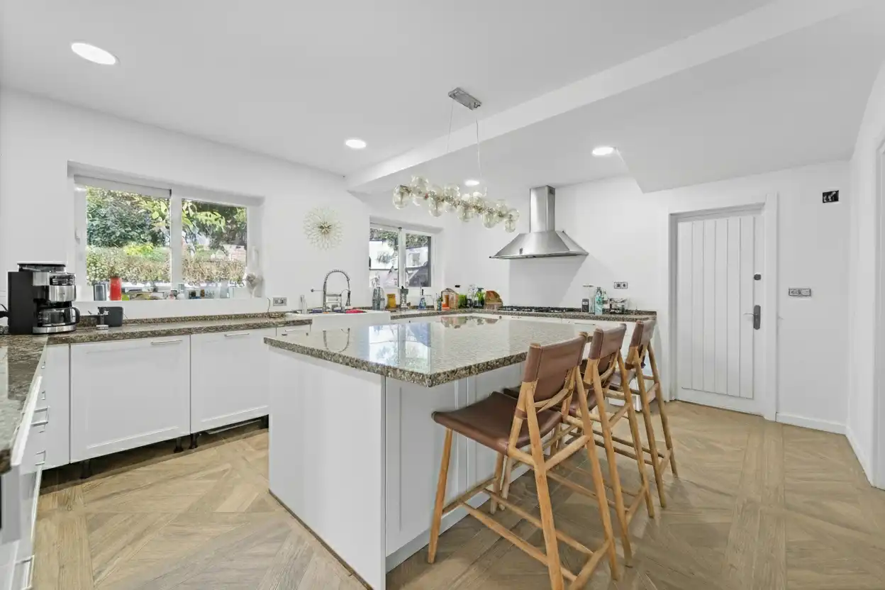 Cocina de Casa o chalet en venta en Benalmádena con Aire acondicionado, Jardín privado y Terraza