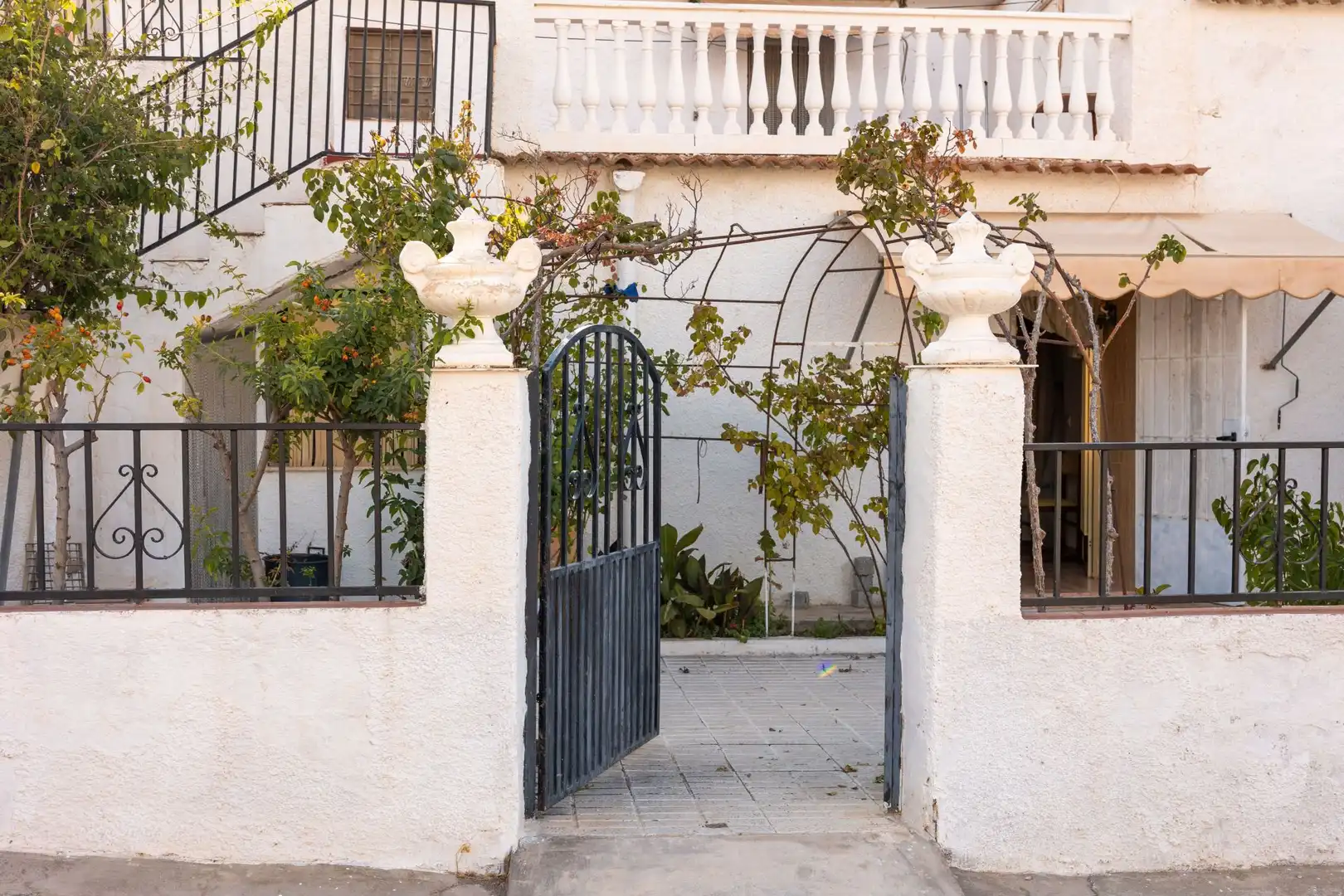 Finca rústica en venda en Gor amb Moblat