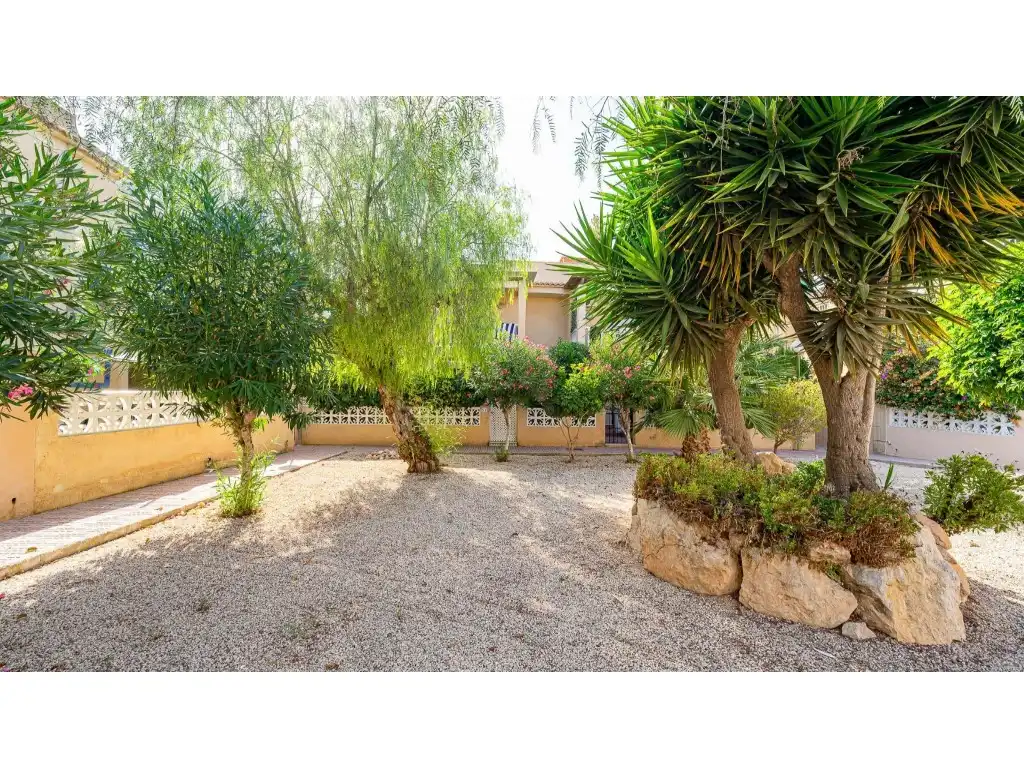 Bungalow amb piscina en venda a Calle Alboran S/N, imagen 41