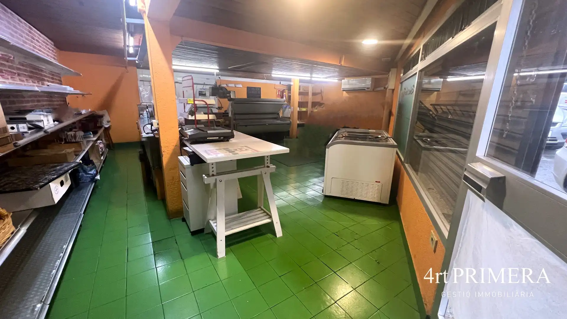 Local comercial de lloguer a Carrer Navarra, imagen 6
