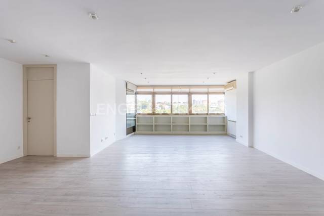 Apartamento en Alquiler en Castellana
