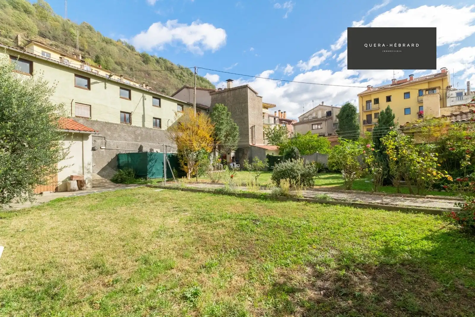 Garden of Houses for sale in Ripoll  with Balcony