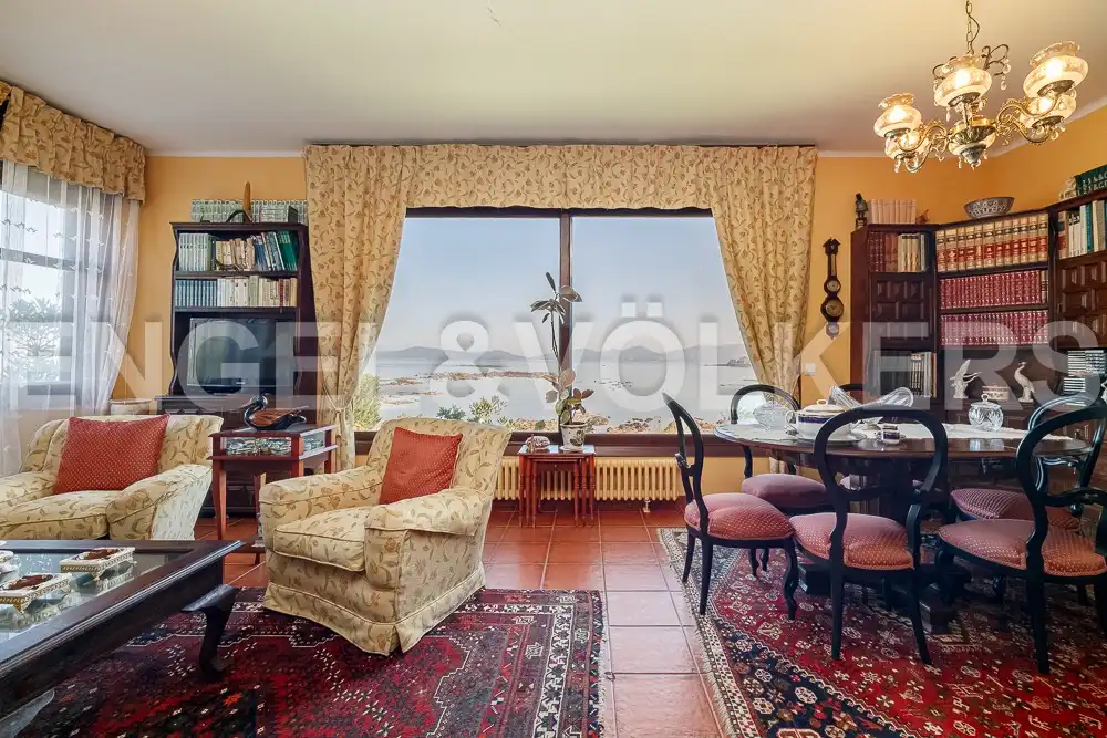 Casa con jardín en venta en Coruxo - Oia - Saiáns, imagen 2