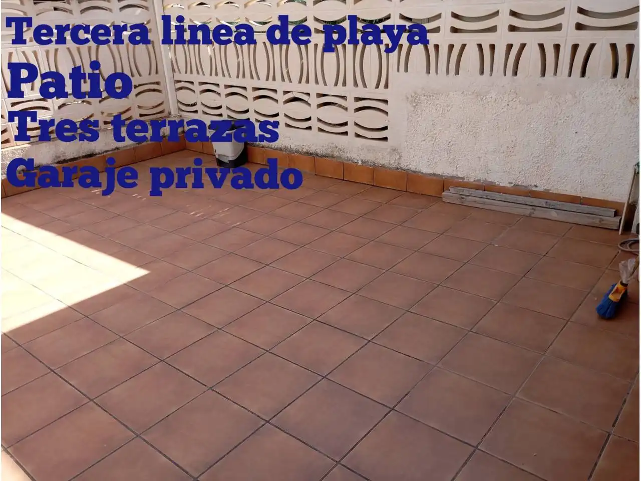 Terrassa de Casa o xalet en venda en Cunit amb Calefacció, Jardí privat i Terrassa
