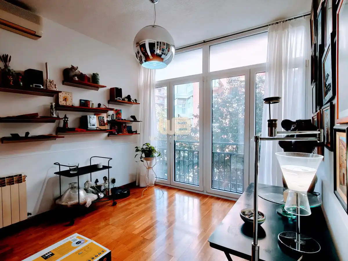Dúplex en venta en Carrer de Provença, El Camp de l'Arpa del Clot