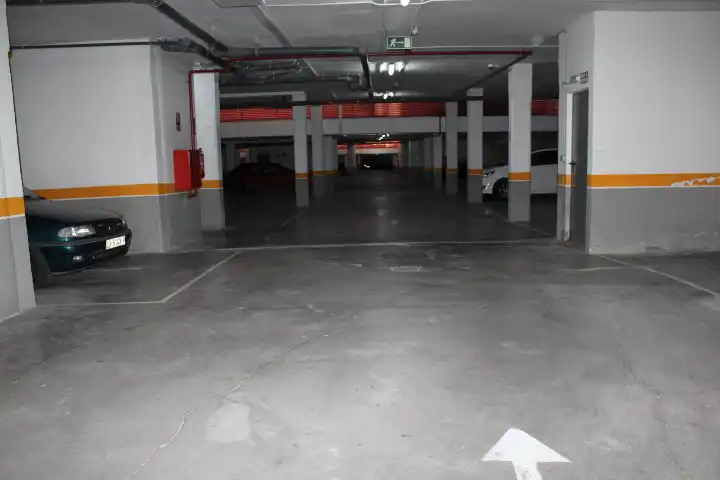 Parking de Garaje en venta en  Logroño