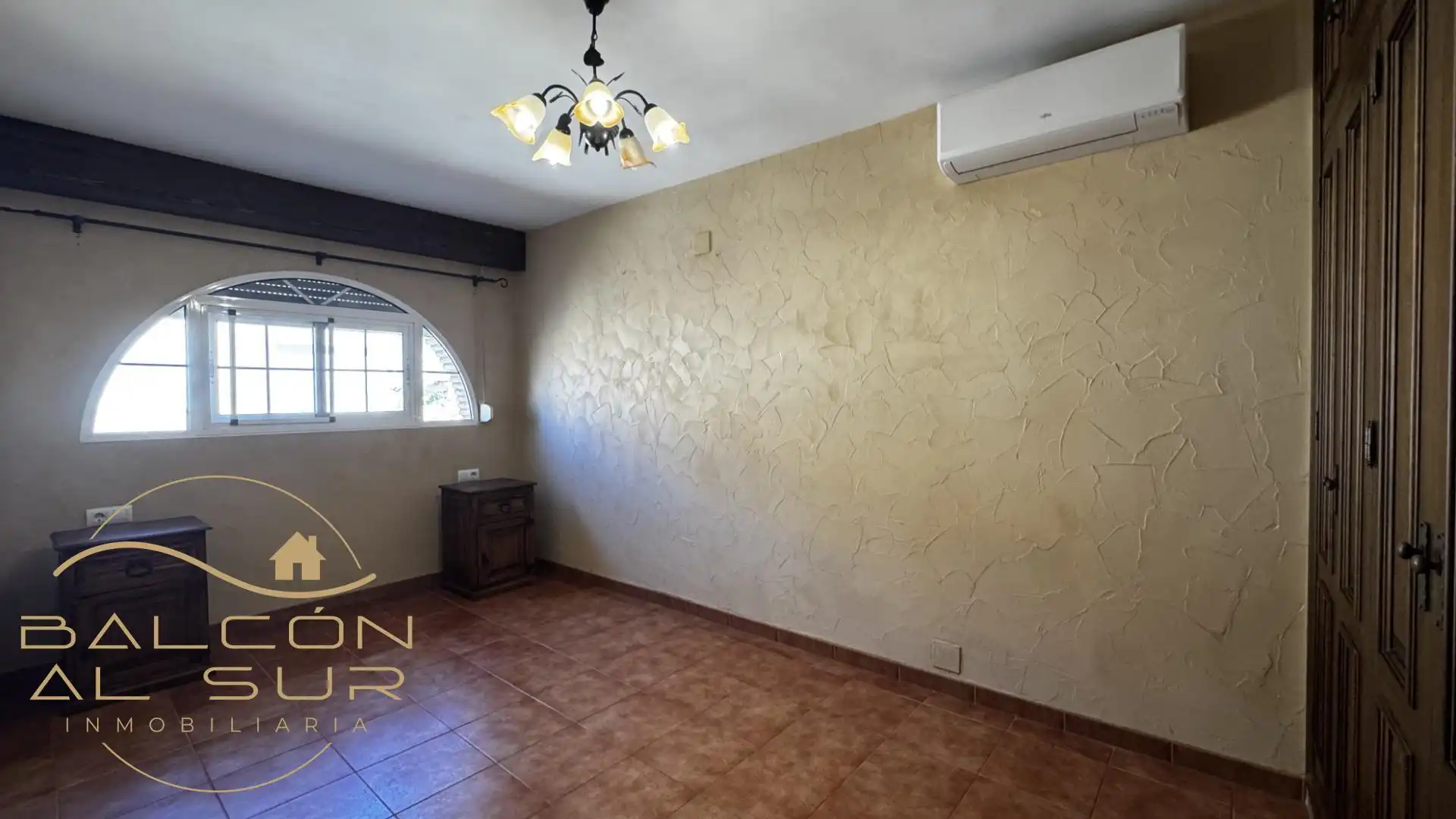 Houses for sale in Rota  with Air Conditioner and Terrace