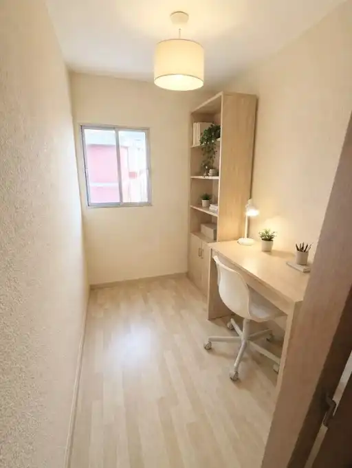 Habitación de Piso en venta en Jaén con Amueblado