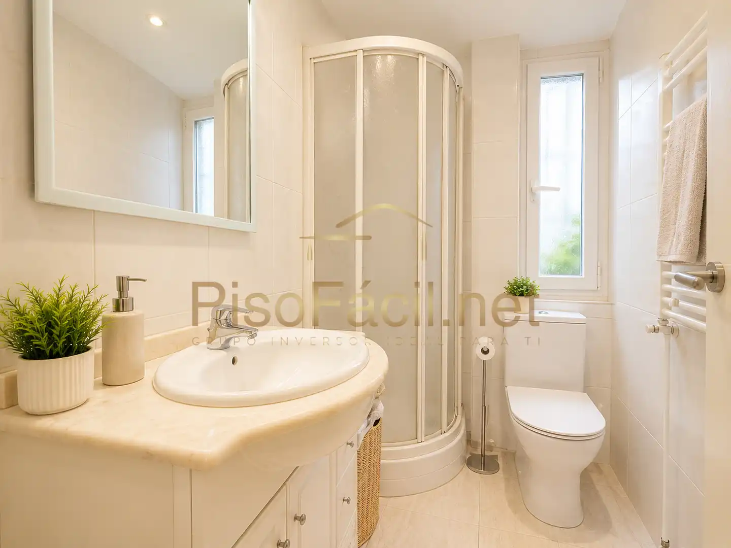 Baño de Piso en venta en Madrid con Aire acondicionado, Calefacción y Parquet