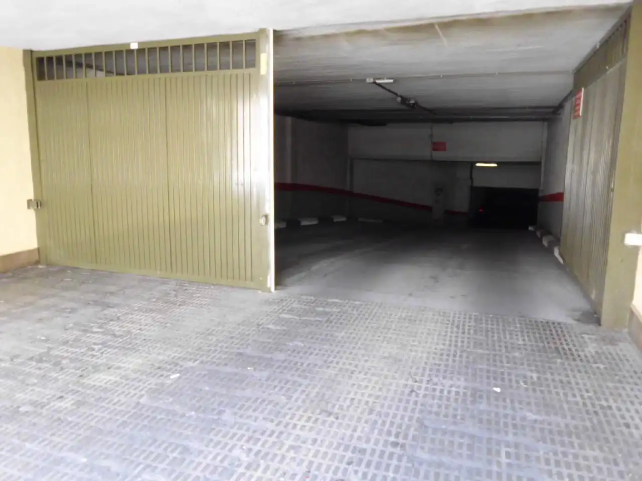 Garage zur Miete in Zona Avenida del Mar