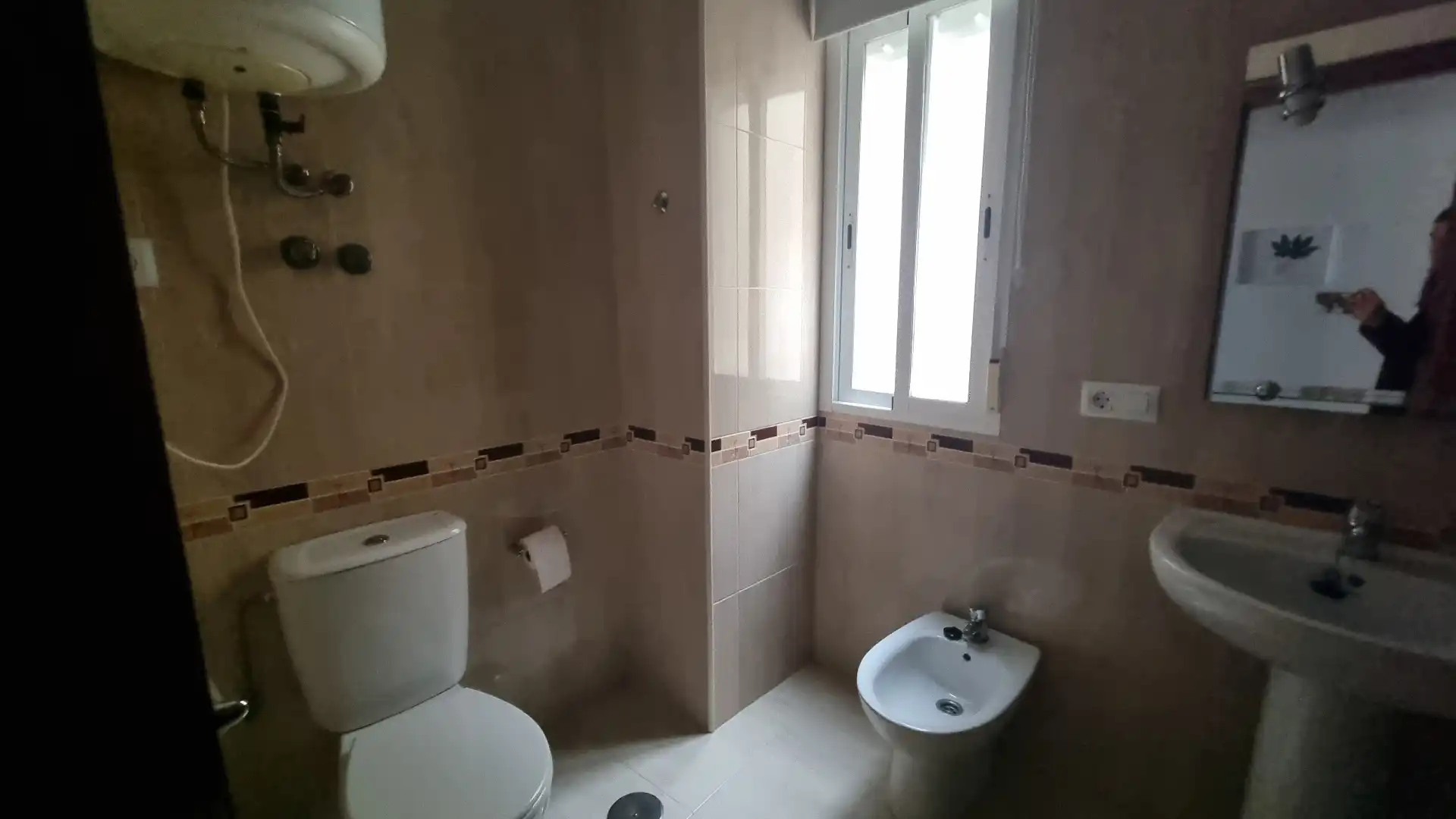 Baño de Apartamento de alquiler en Rute con Amueblado
