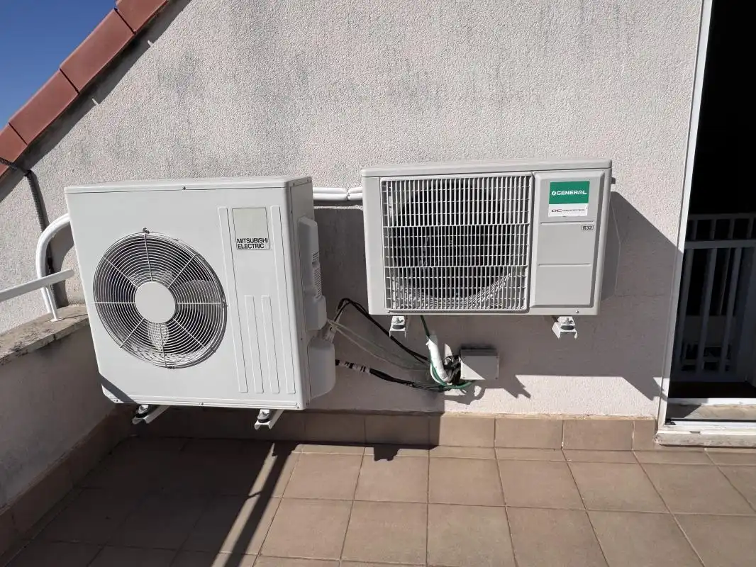 Balcony of Detached homes for sale in Aranjuez  with Air Conditioner, Heating and Private garden