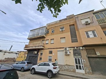Piso en venta en Calle Marqués de Fuentesol