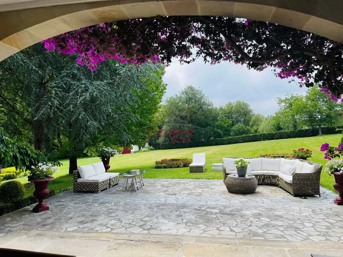 Terraza de Casa o chalet en venta en Loiu con Jardín privado, Terraza y Trastero