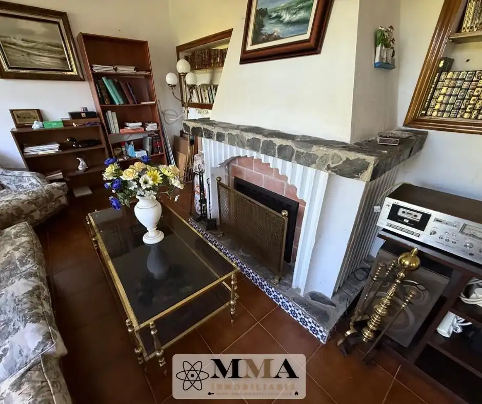 Sala d'estar de Finca rústica en venda en El Rompido amb Aire condicionat, Calefacció i Jardí privat