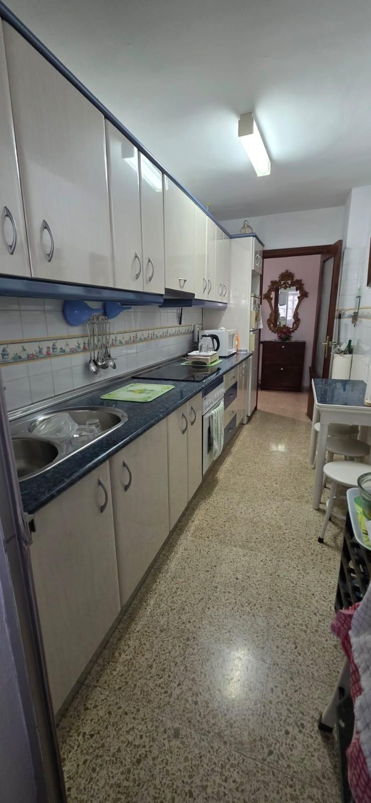 Kitchen of Flat for sale in Algeciras