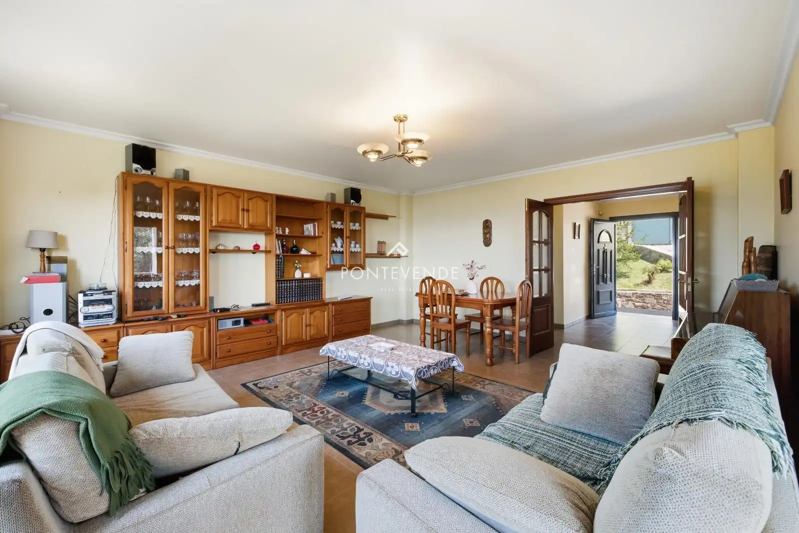 Sala de estar de Casa o chalet en venta en Marín con Calefacción, Terraza y Trastero