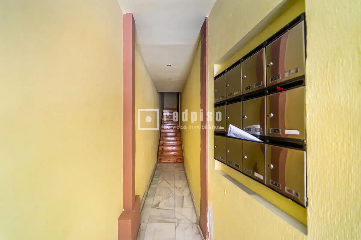 Study for rent in Madrid  with Air Conditioner, Parquet flooring and Terrace