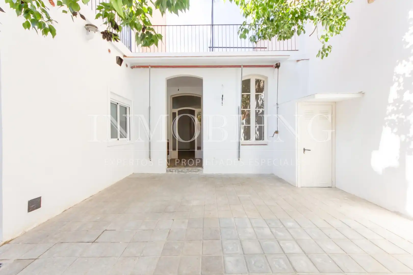 Vista exterior de Casa o chalet de alquiler en Mataró con Jardín privado y Terraza