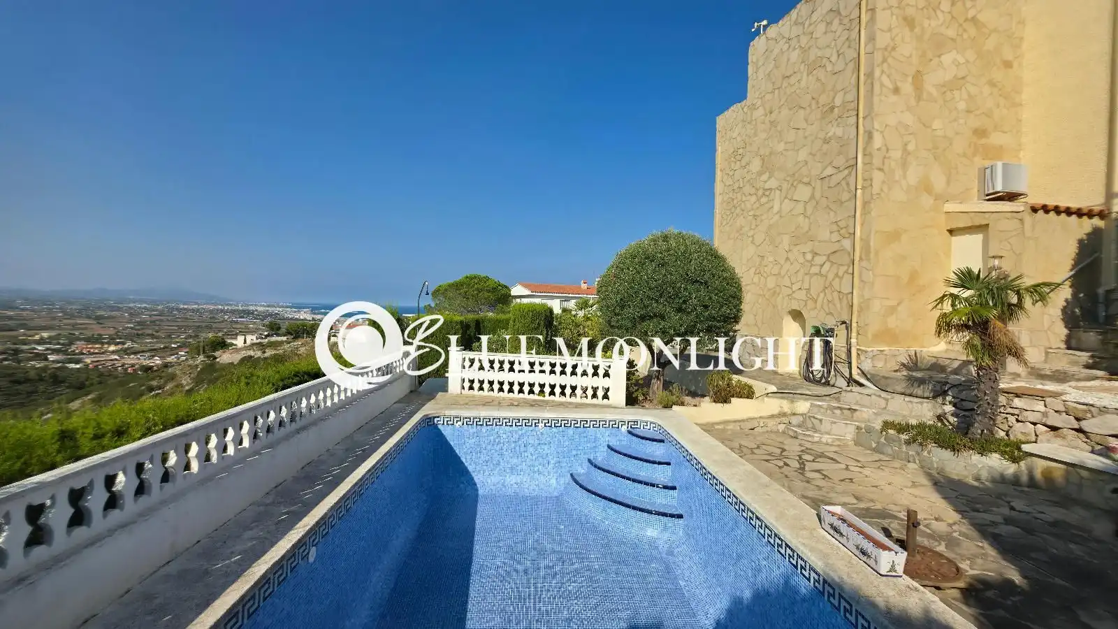 Villa avec piscine à vendre à SUECIA, imagen 2