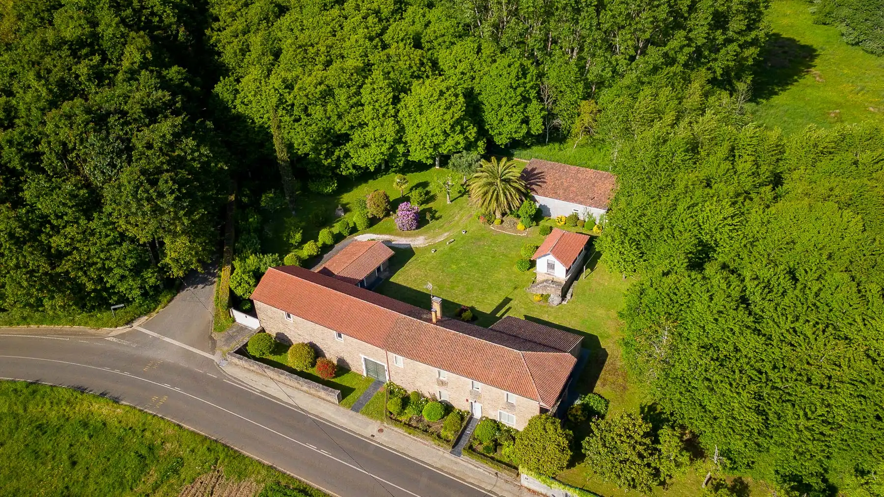 Casa rústica en venta en Touro, imagen 3