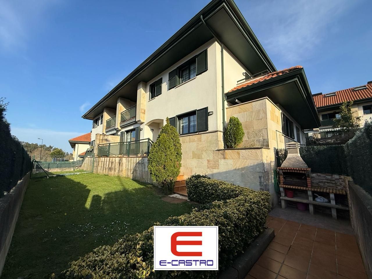 Casa adosada en venta en Barrio Prado, 18, Sámano