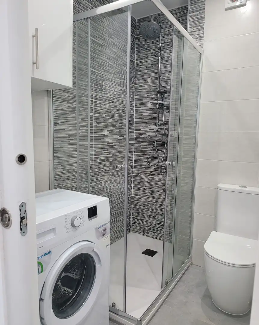 Study for rent in Avenida Europa, 82, Centro Internacional