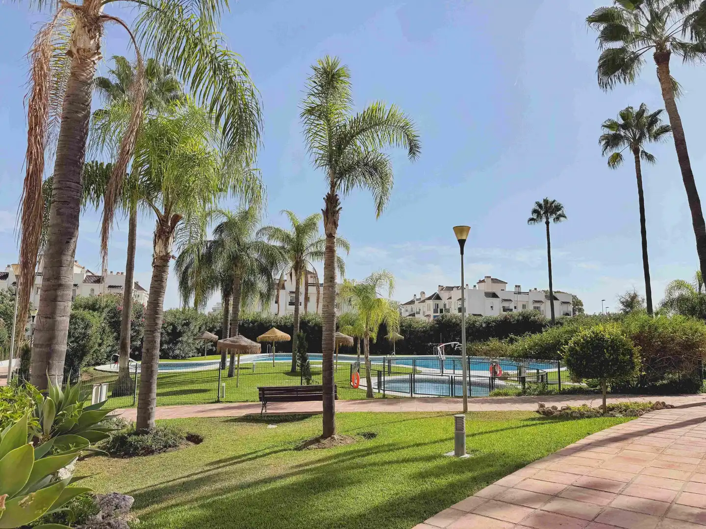 Jardín de Apartamento en venta en Marbella con Aire acondicionado, Trastero y Piscina comunitaria
